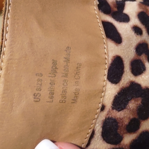 "Lavish" Camel Suede Cowboy Boots - Size 8 by Grazie - Picture 13 of 14